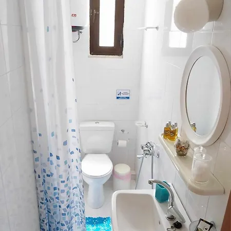 Daphnes Apartment Ratzaklíon